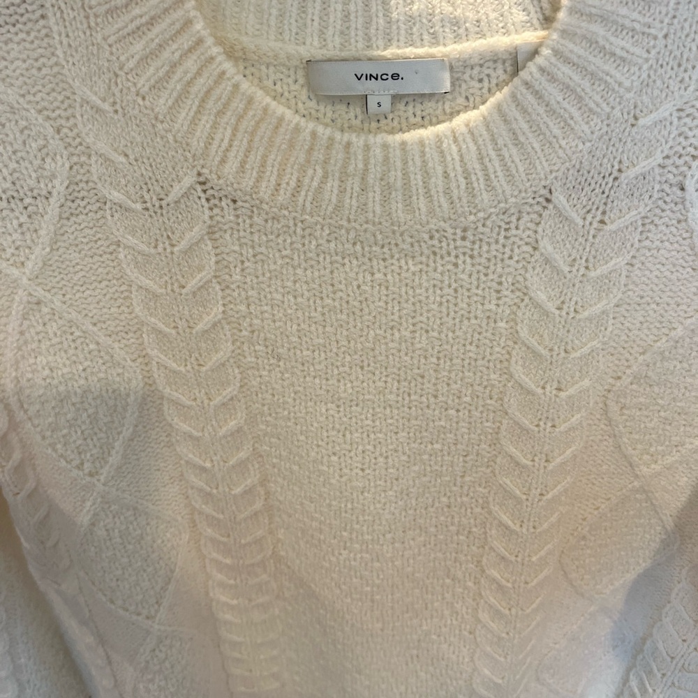 Vince Women's Ivory Cable Knit Sweater Sz Small retail $398 - Picture 2 of 2
